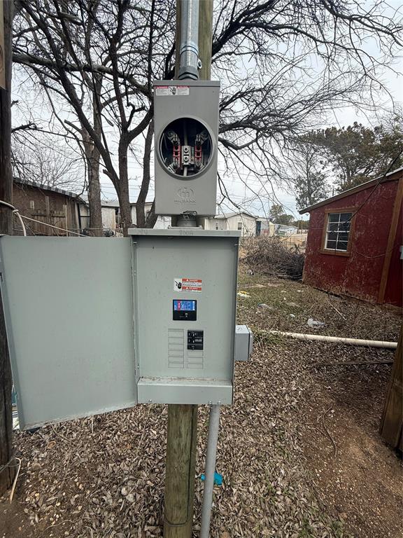 125 1st Street Whitney, TX 76692 - Photo 8 of 29