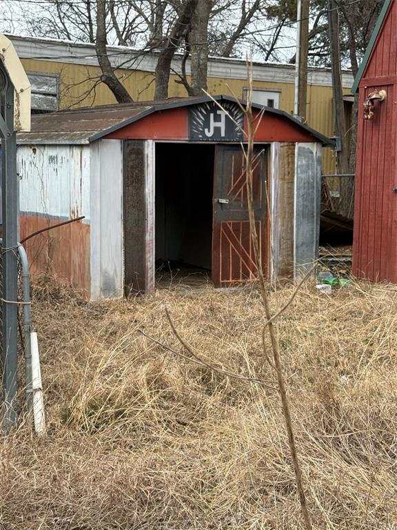 125 1st Street Whitney, TX 76692 - Photo 9 of 29