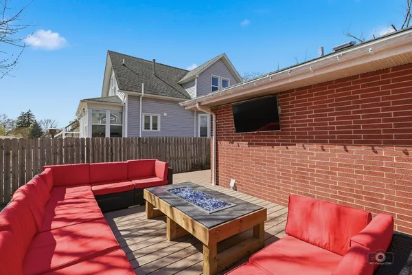 $345,000 | 6535 174th Street, Tinley Park, IL 60477