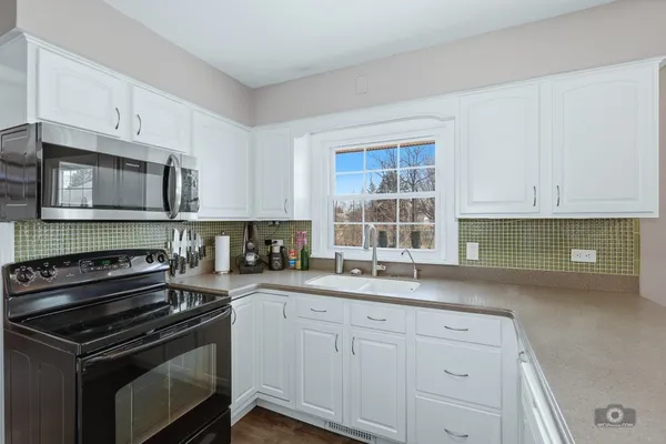 $345,000 | 6535 174th Street, Tinley Park, IL 60477