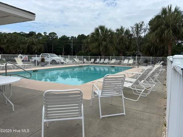 $1,425 | 609 Spencer-Farlow Drive, Unit 33, Carolina Beach, NC 28428