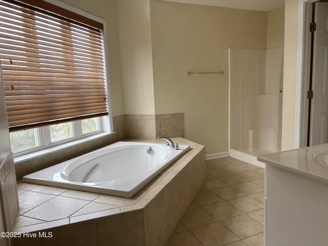 $1,425 | 609 Spencer-Farlow Drive, Unit 33, Carolina Beach, NC 28428