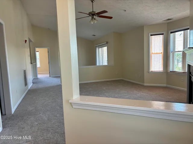 $1,425 | 609 Spencer-Farlow Drive, Unit 33, Carolina Beach, NC 28428