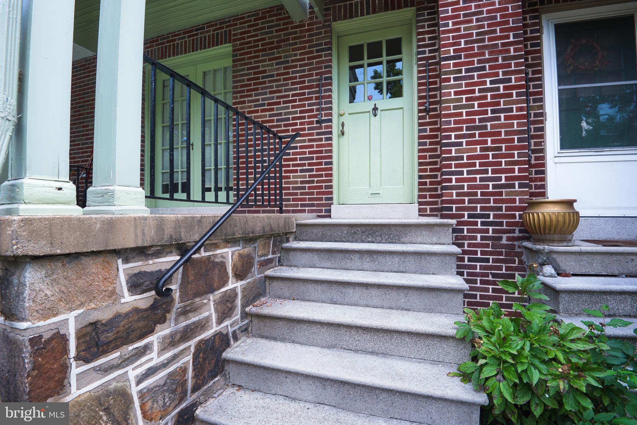 3621 Elkader Road Baltimore, MD 21218 - Photo 3 of 32 a view of entryway with a front door