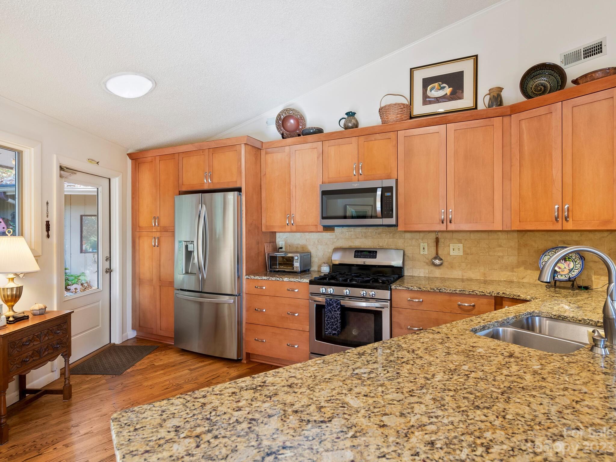 52 Camelfield Road Weaverville, NC 28787 - Photo 8 of 33 Gallery Image 8