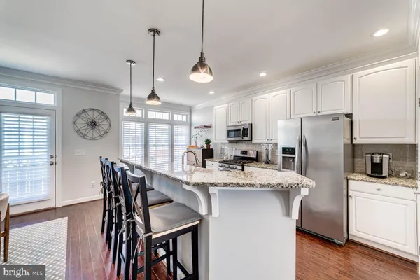 $4,000 | 947 Harrison Circle, Alexandria, VA 22304