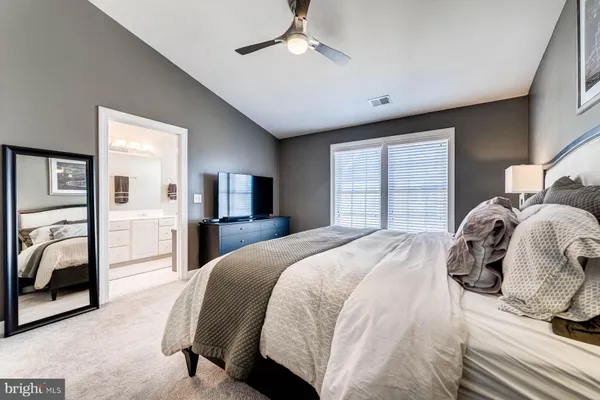 $4,000 | 947 Harrison Circle, Alexandria, VA 22304