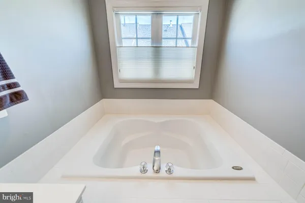 $4,000 | 947 Harrison Circle, Alexandria, VA 22304