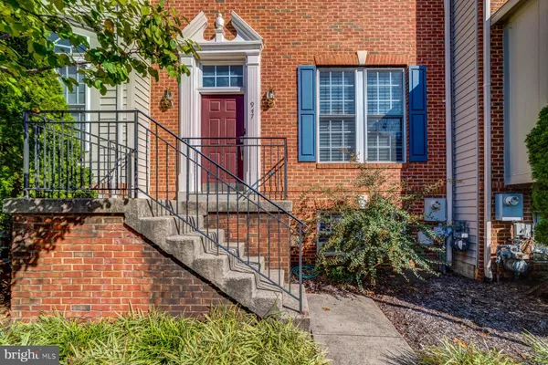 $4,000 | 947 Harrison Circle, Alexandria, VA 22304