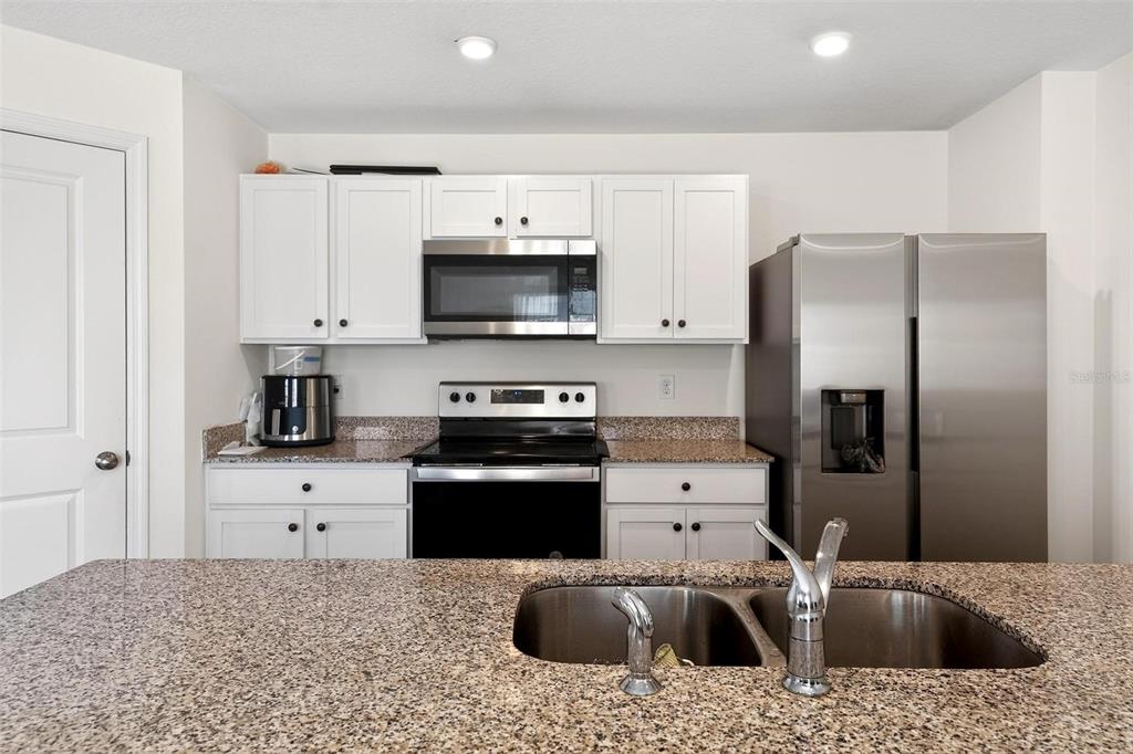 1665 Minnesota Road Sumterville, FL 33585 - Photo 11 of 44