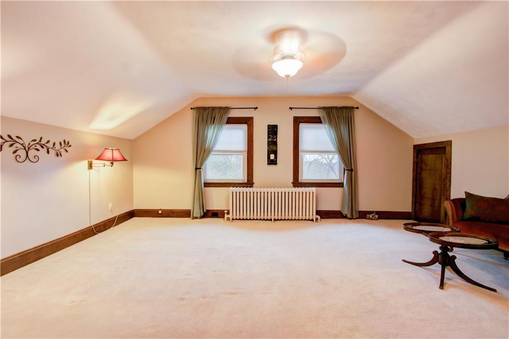 207 Alden Road Rosslyn Farms, PA 15106 - Photo 15 of 25 Gallery Image 15