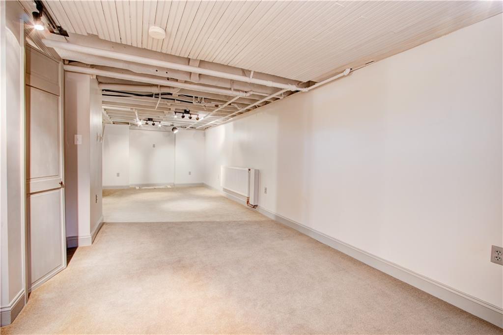 207 Alden Road Rosslyn Farms, PA 15106 - Photo 19 of 25 Gallery Image 19