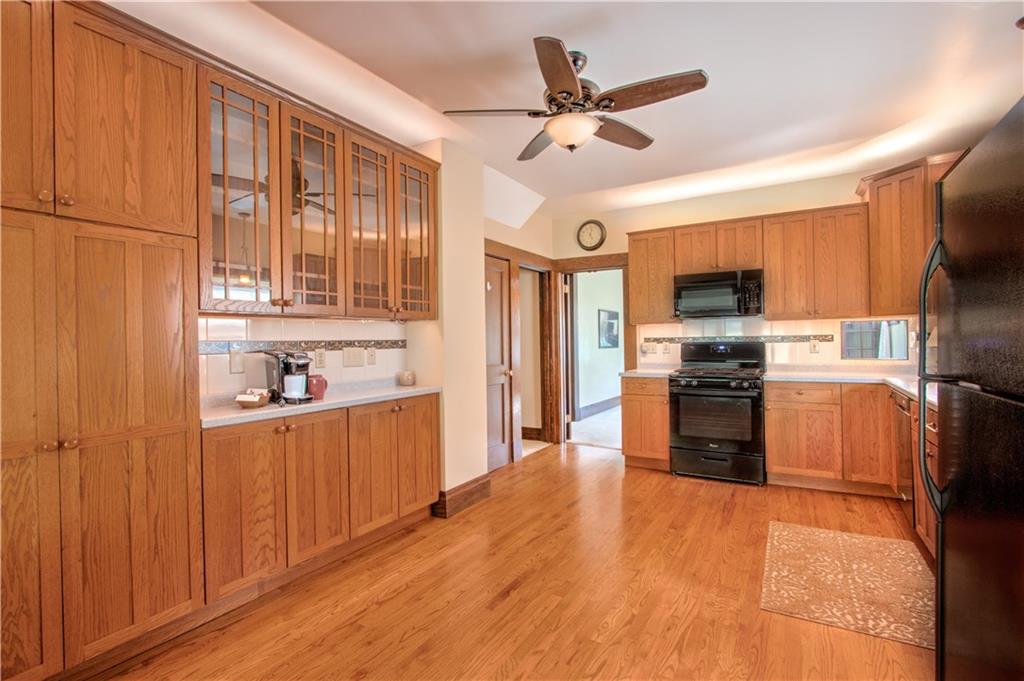207 Alden Road Rosslyn Farms, PA 15106 - Photo 7 of 25 Gallery Image 7