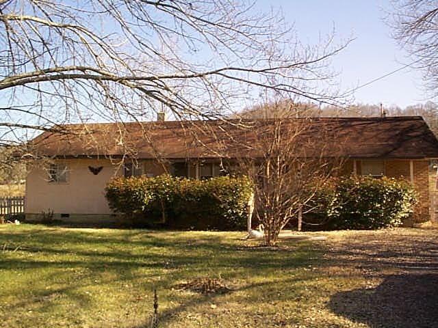 906 Hancock Road Jasper, TN 37347 - Photo 1 of 1 Primary Photo