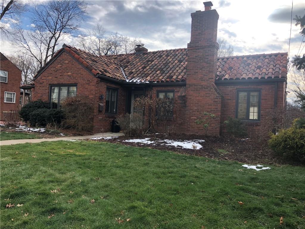 410 Old Farm Road Pittsburgh, PA 15228 - Photo 1 of 25