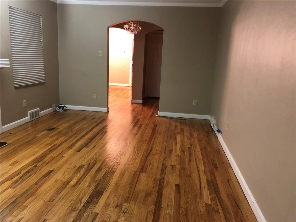 410 Old Farm Road Pittsburgh, PA 15228 - Photo 11 of 25