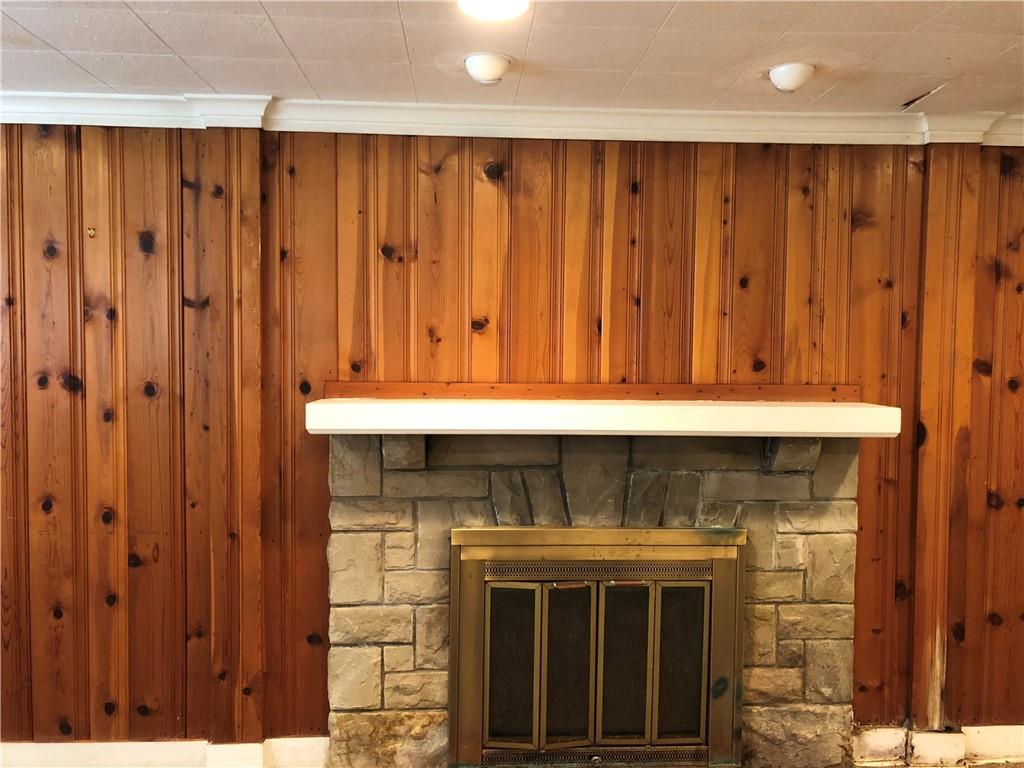 410 Old Farm Road Pittsburgh, PA 15228 - Photo 19 of 25