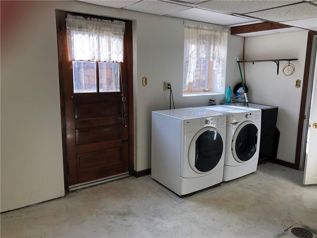410 Old Farm Road Pittsburgh, PA 15228 - Photo 22 of 25
