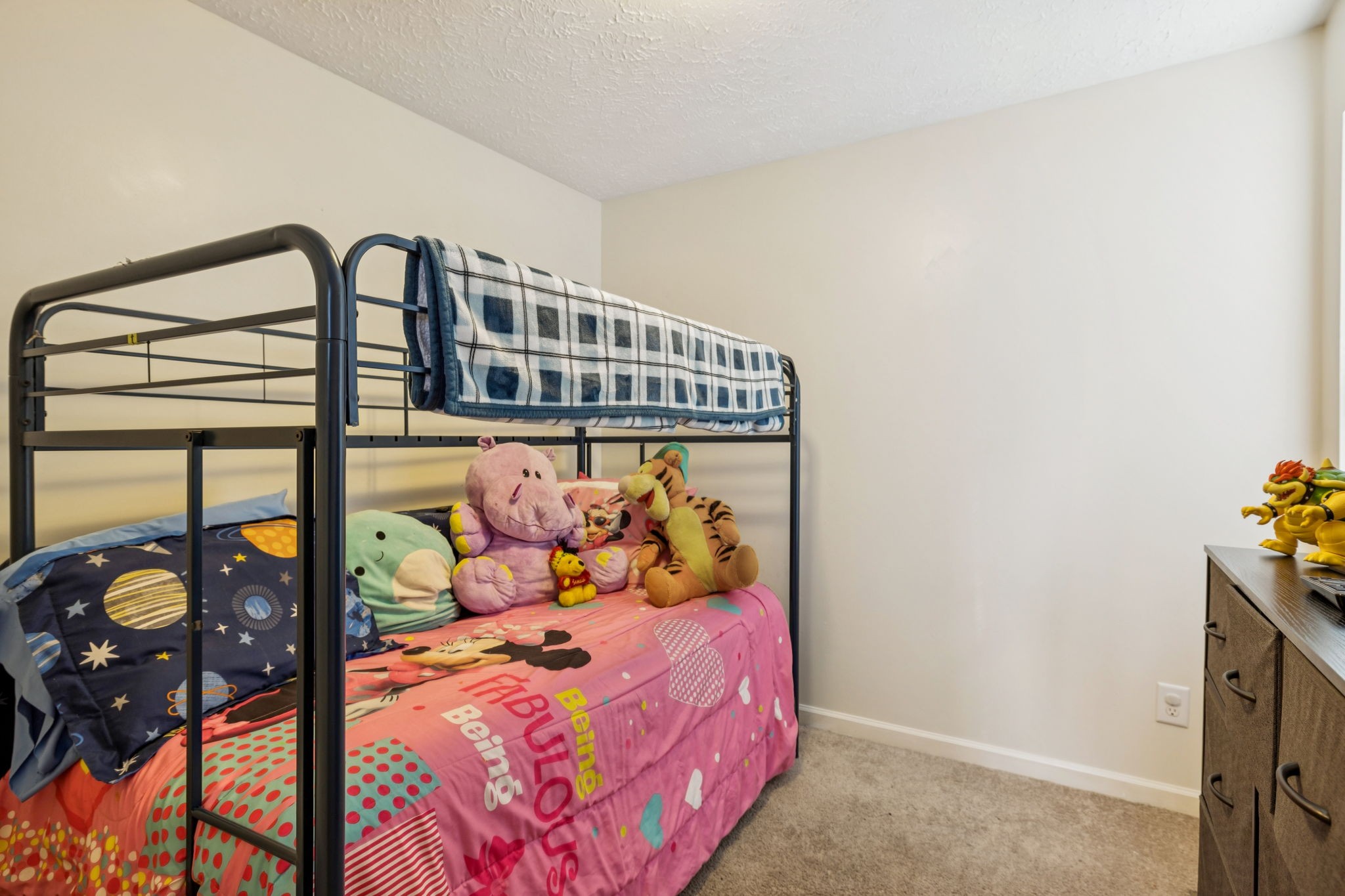 180 Strahl Street Franklin, TN 37064 - Photo 6 of 20 a bedroom with a bed and a painting on the wall