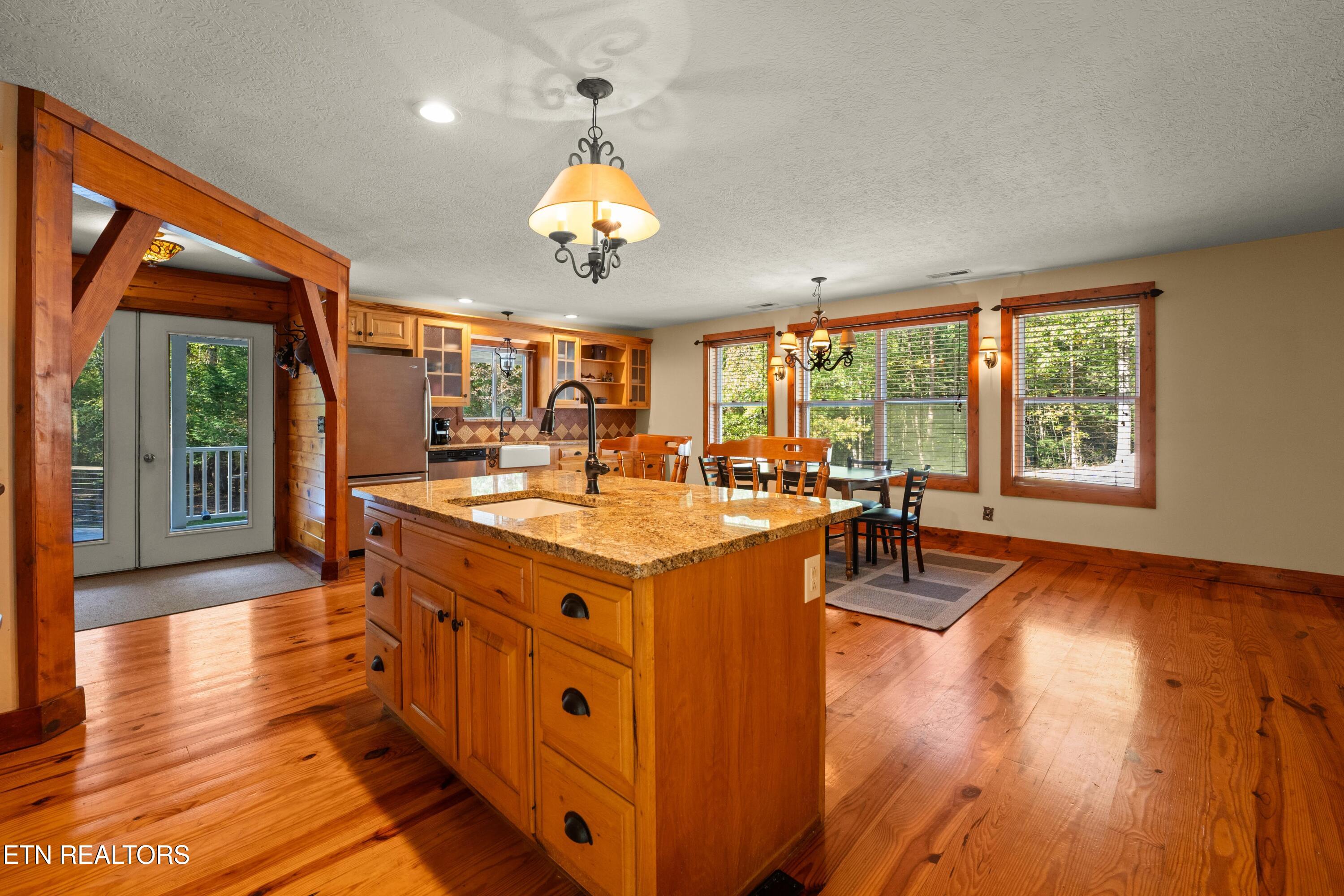 303 Cumberland Cove Road Monterey, TN 38574 - Photo 14 of 58 DSC03927