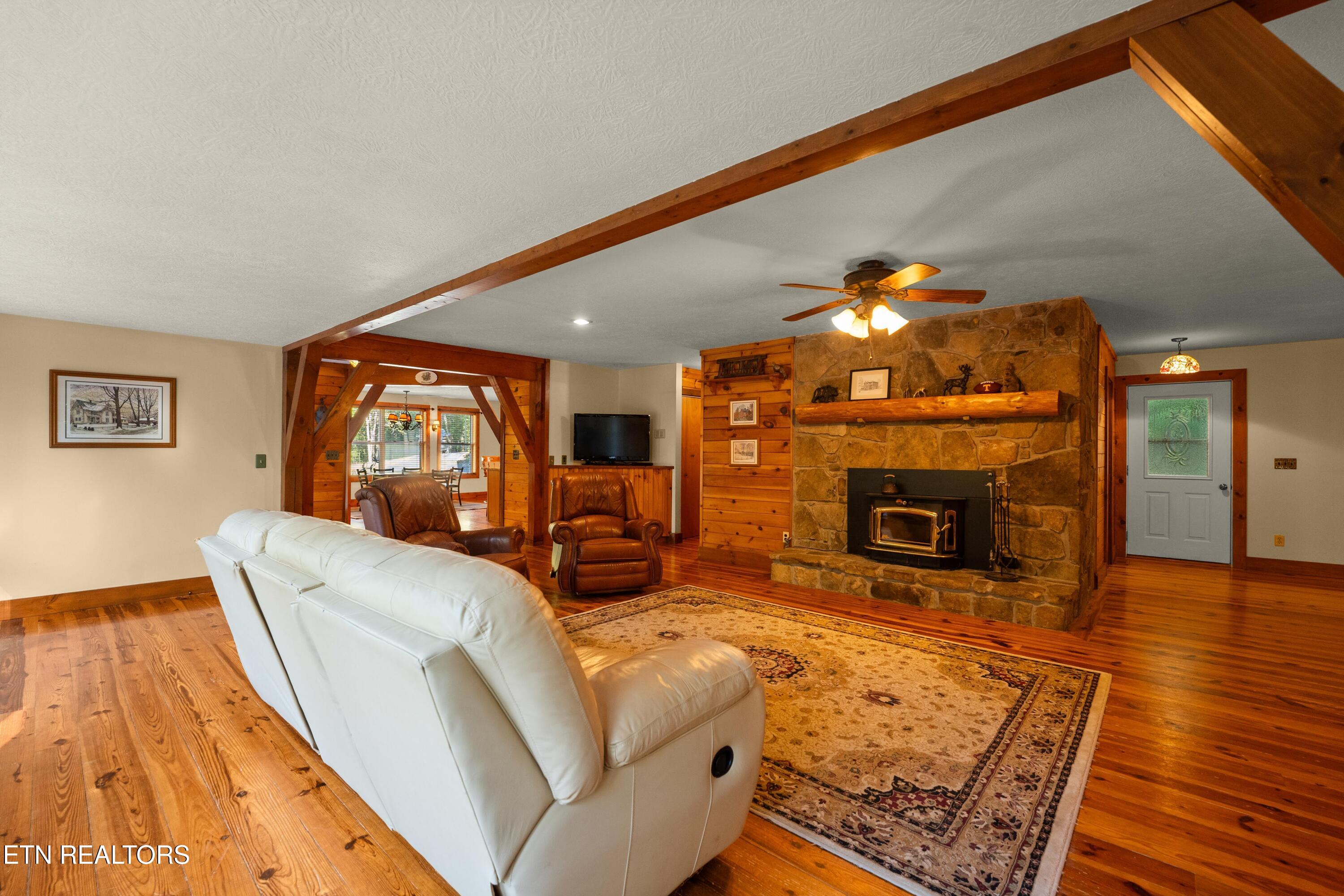 303 Cumberland Cove Road Monterey, TN 38574 - Photo 23 of 46 DSC03822