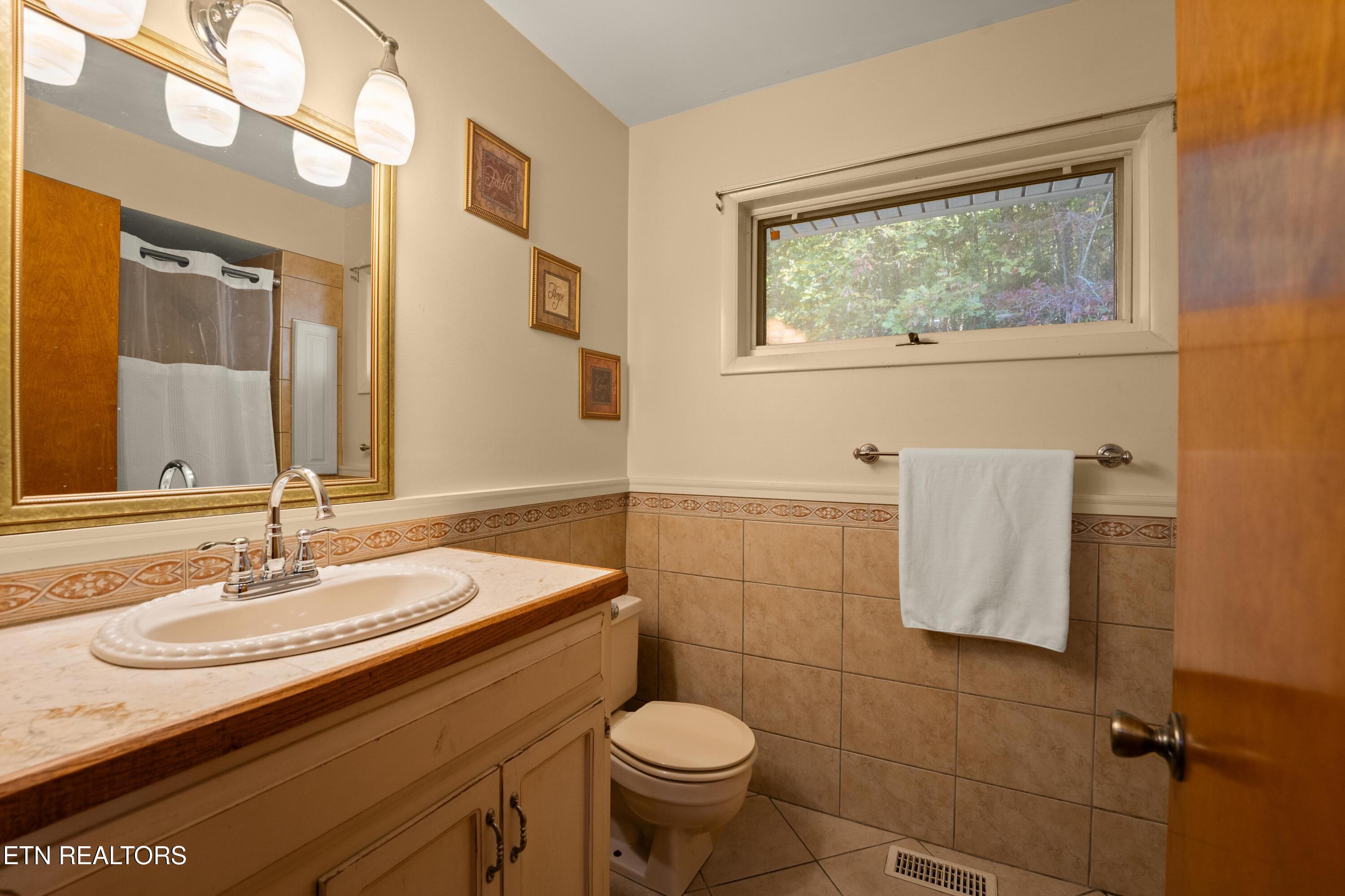 303 Cumberland Cove Road Monterey, TN 38574 - Photo 38 of 46 DSC03877