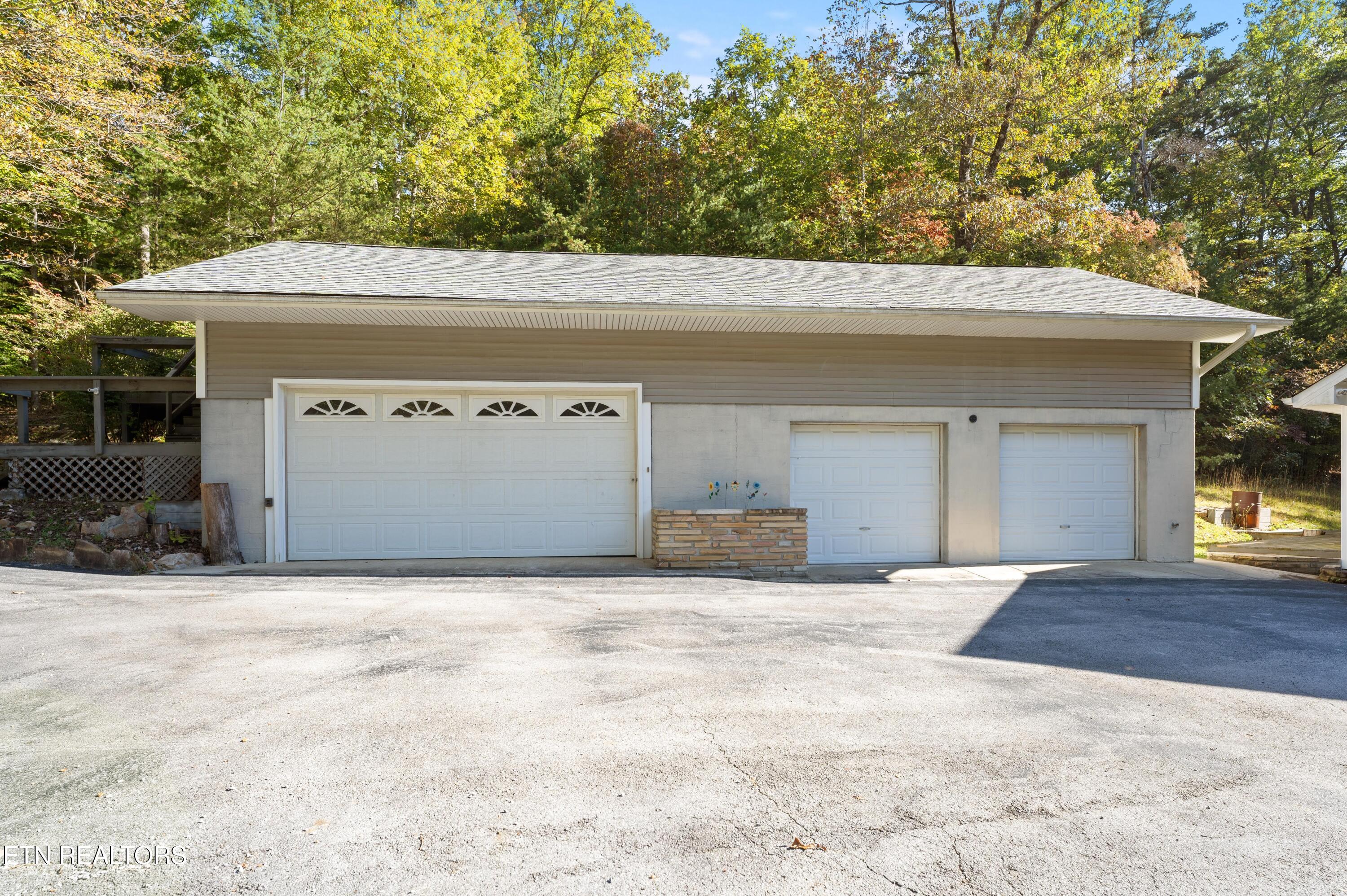 303 Cumberland Cove Road Monterey, TN 38574 - Photo 42 of 58 DSC03995