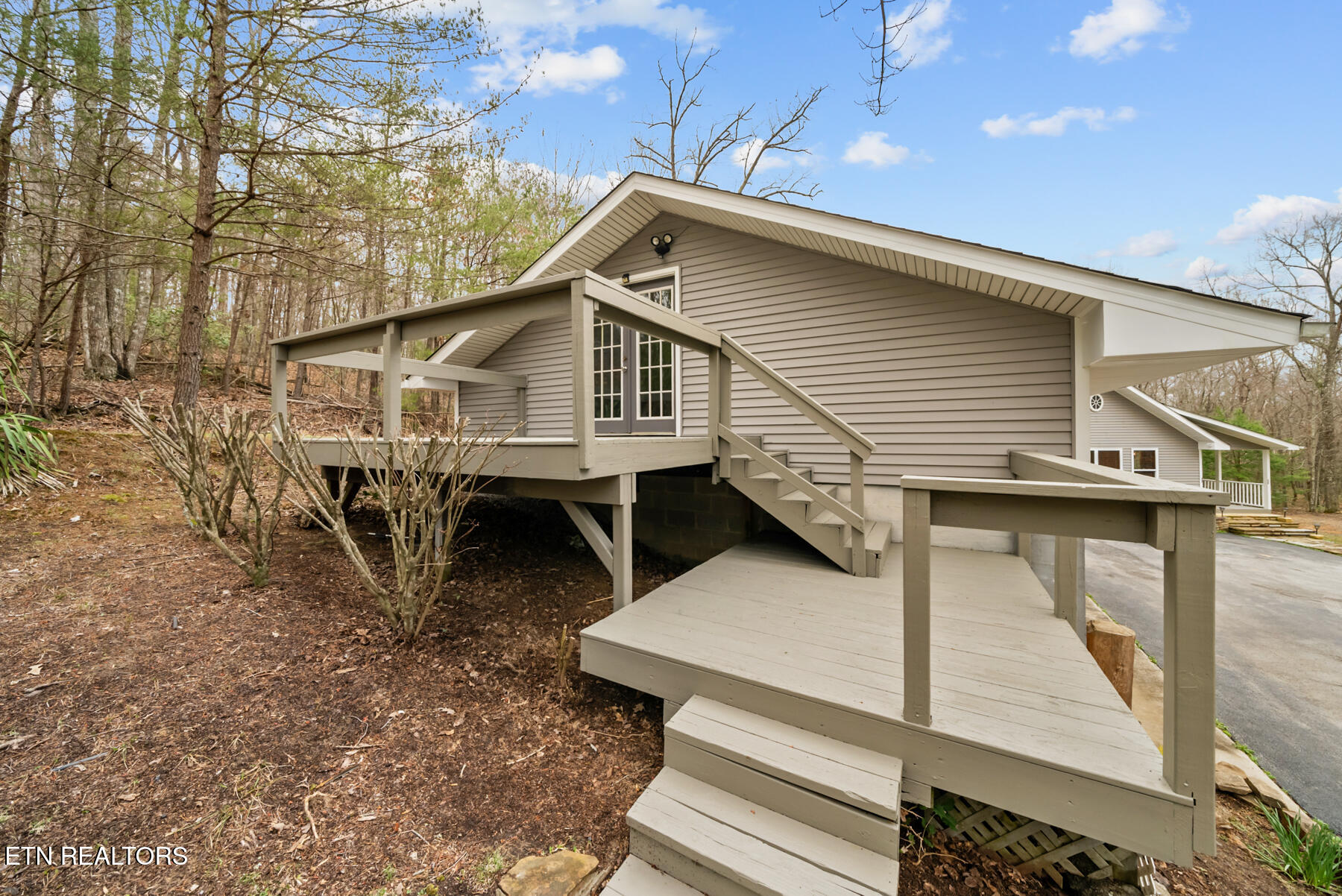 303 Cumberland Cove Road Monterey, TN 38574 - Photo 44 of 58 DSC07367