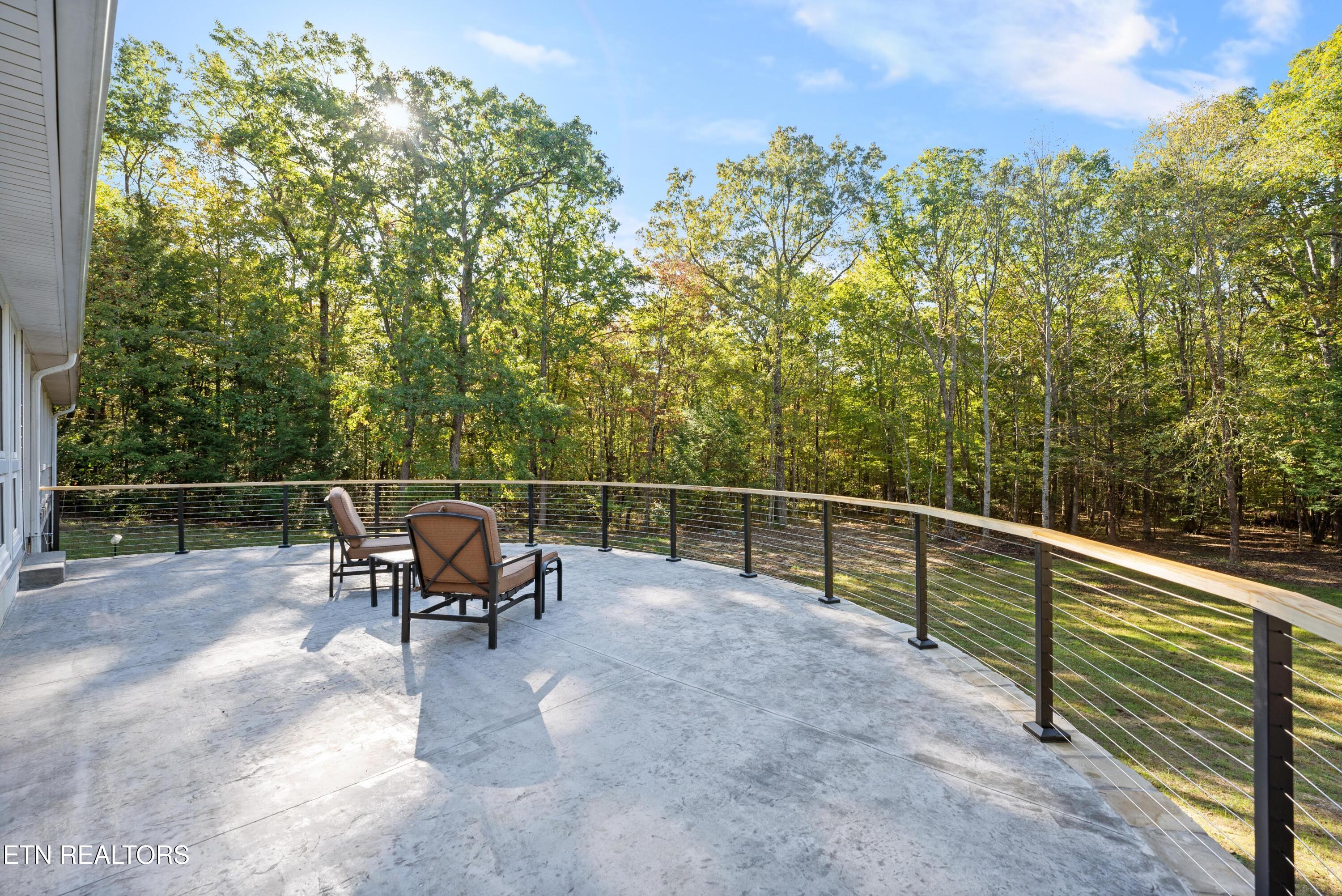 303 Cumberland Cove Road Monterey, TN 38574 - Photo 5 of 46 DSC03972