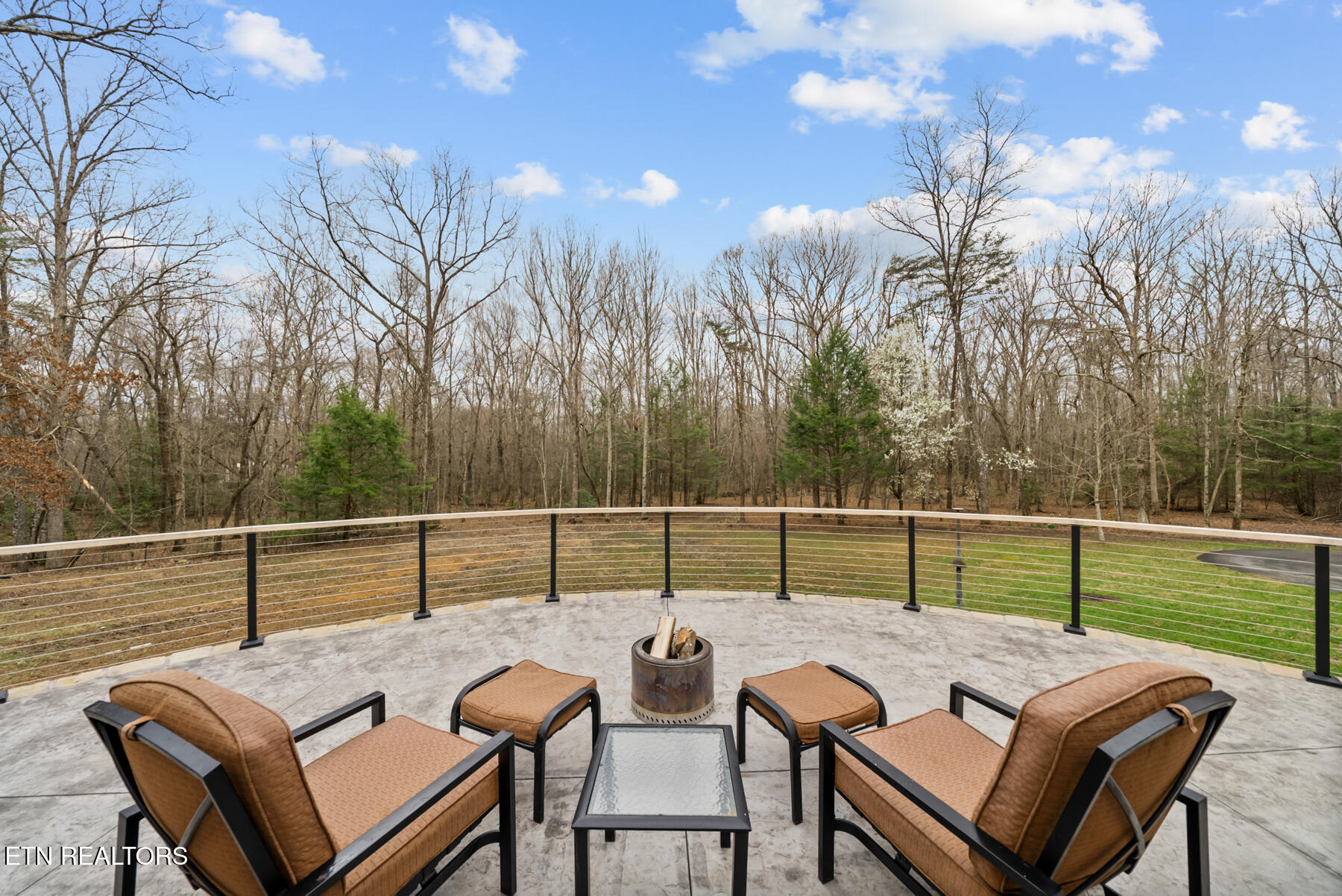 303 Cumberland Cove Road Monterey, TN 38574 - Photo 7 of 58 DSC07385