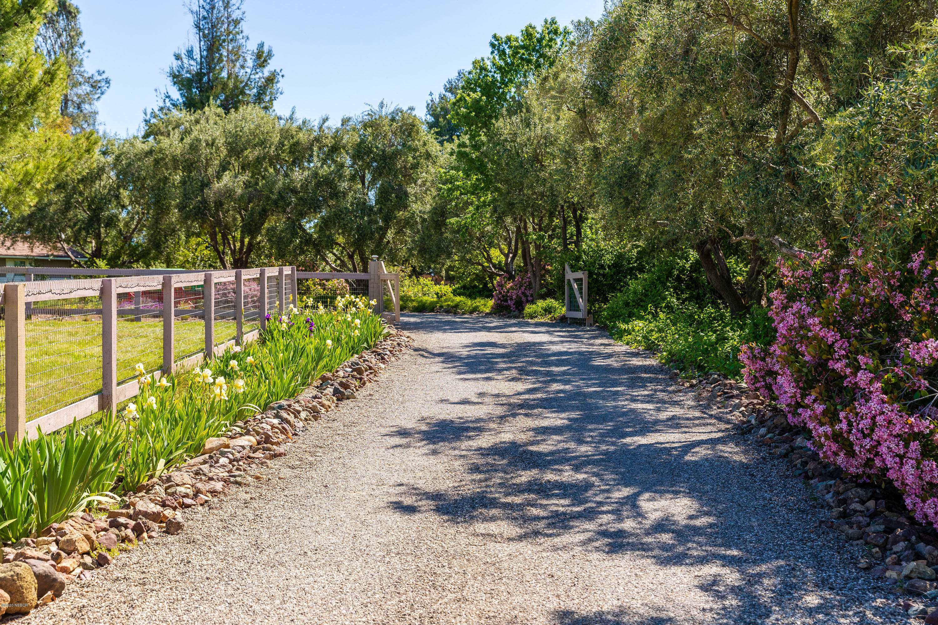 5399 Baseline Avenue Santa Ynez, CA 93460 - Photo 28 of 31 Private Driveway