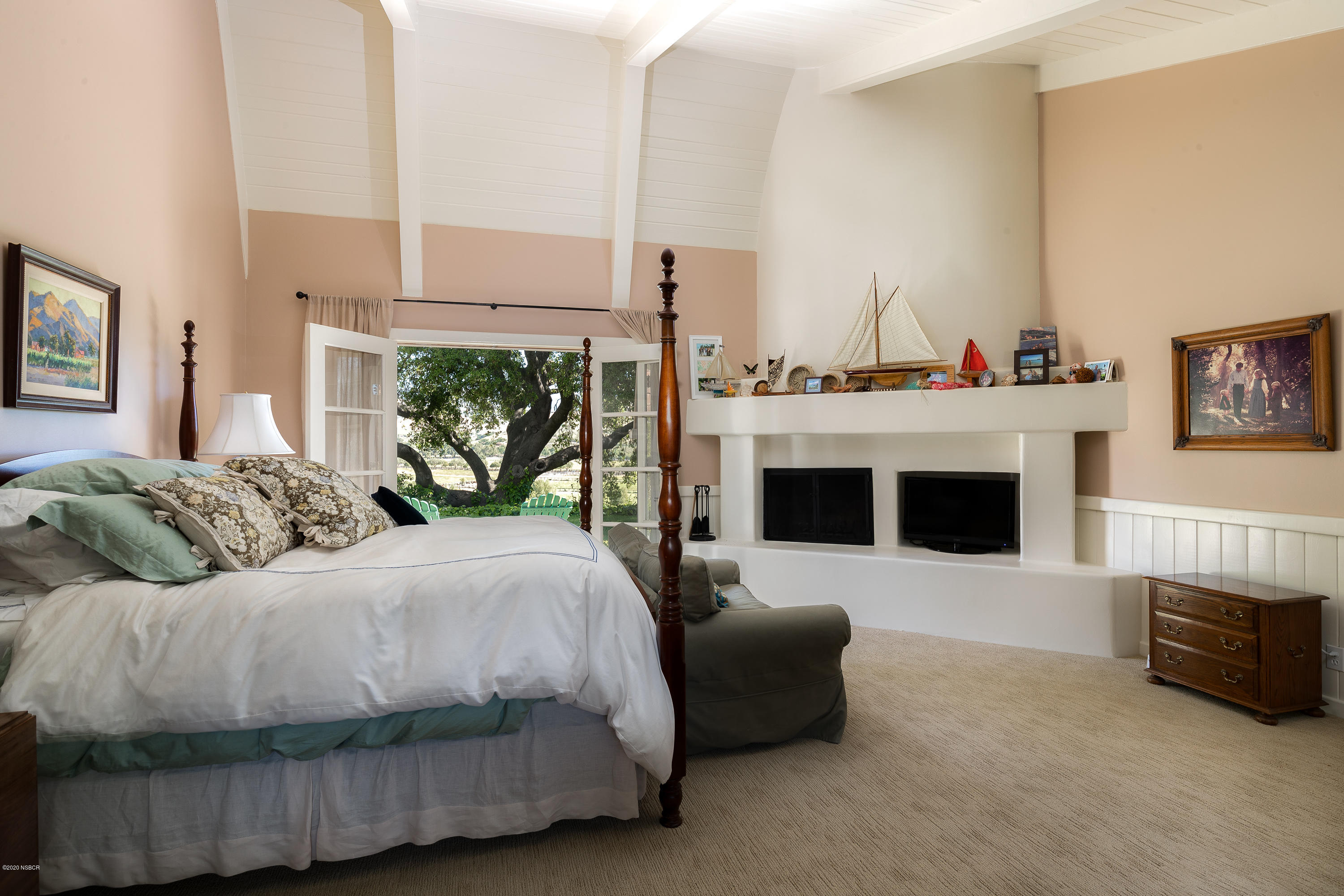 5399 Baseline Avenue Santa Ynez, CA 93460 - Photo 8 of 31 Master Bedroom