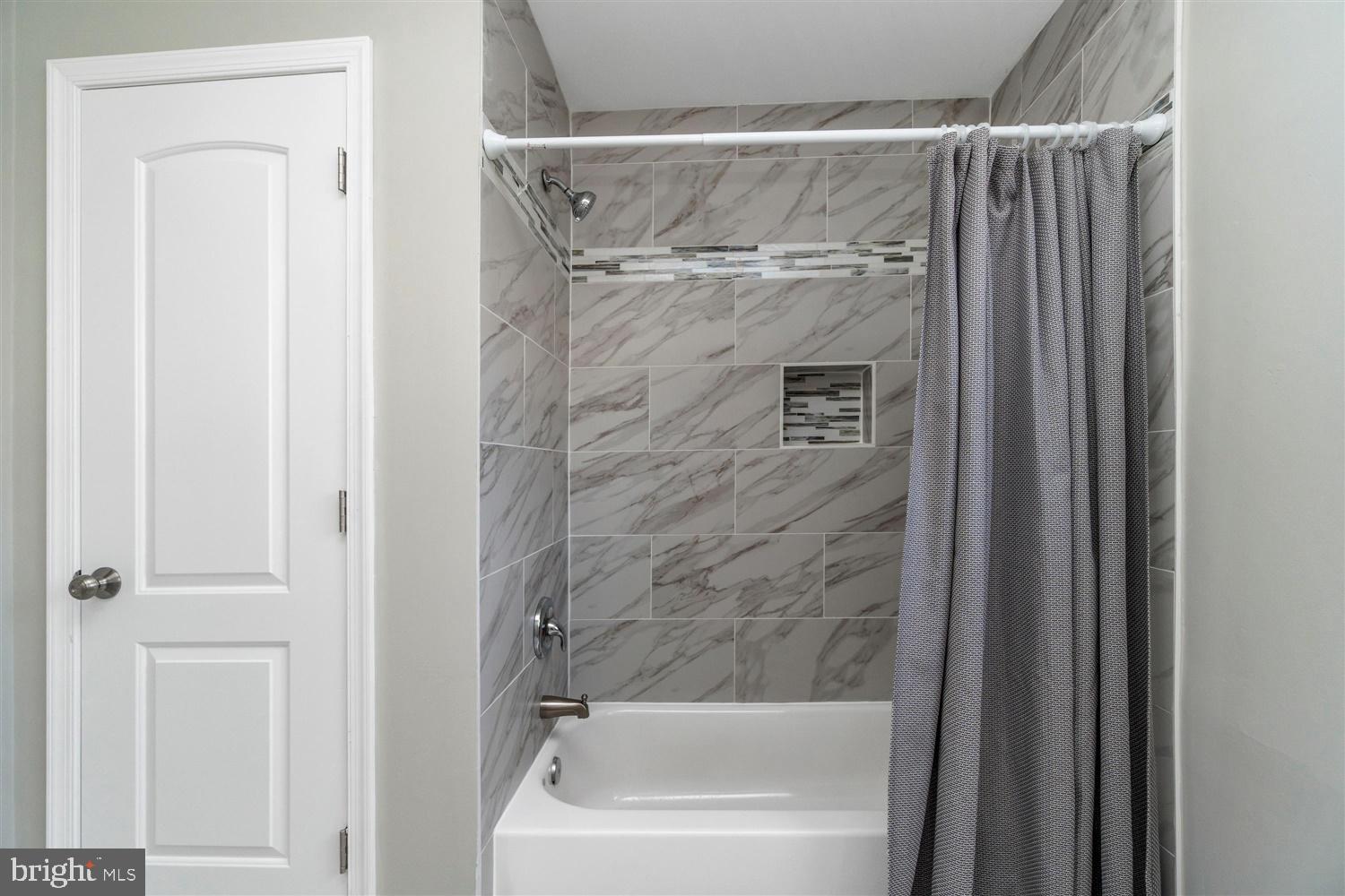 7213 River Drive Road Baltimore, MD 21219 - Photo 20 of 37