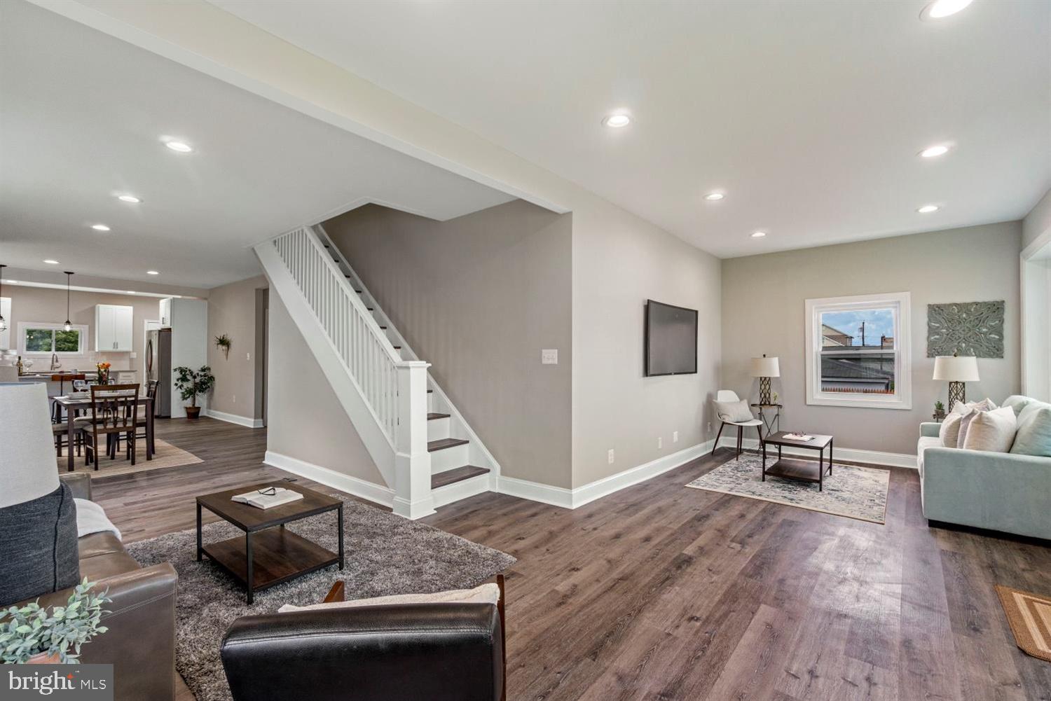 7213 River Drive Road Baltimore, MD 21219 - Photo 3 of 37