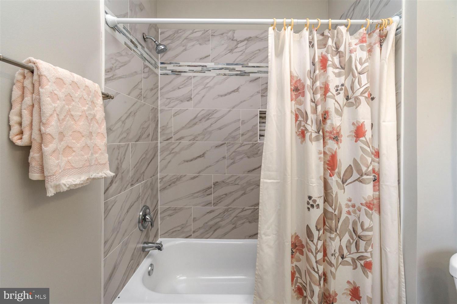 7213 River Drive Road Baltimore, MD 21219 - Photo 24 of 37