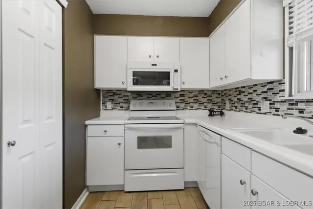 $216,000 | 85 Kodiak Lane, Unit 2C, Lake Ozark, MO 65049