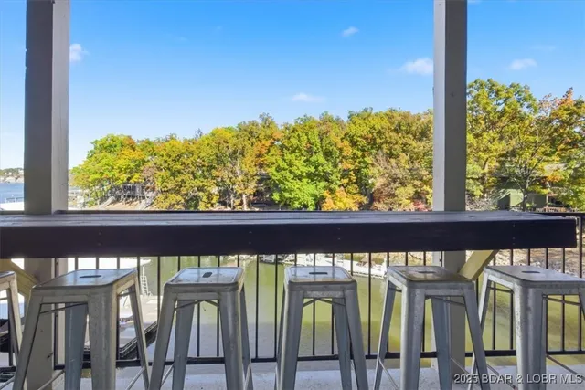 $216,000 | 85 Kodiak Lane, Unit 2C, Lake Ozark, MO 65049