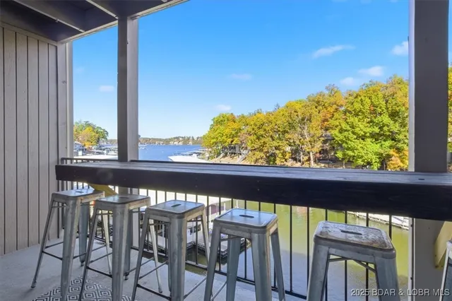 $216,000 | 85 Kodiak Lane, Unit 2C, Lake Ozark, MO 65049