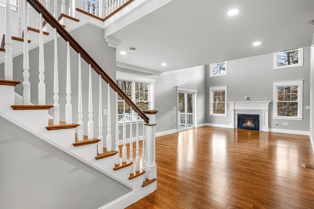 36 Middlesex Street, Unit 36 Winchester, MA 01890 - Photo 2 of 35