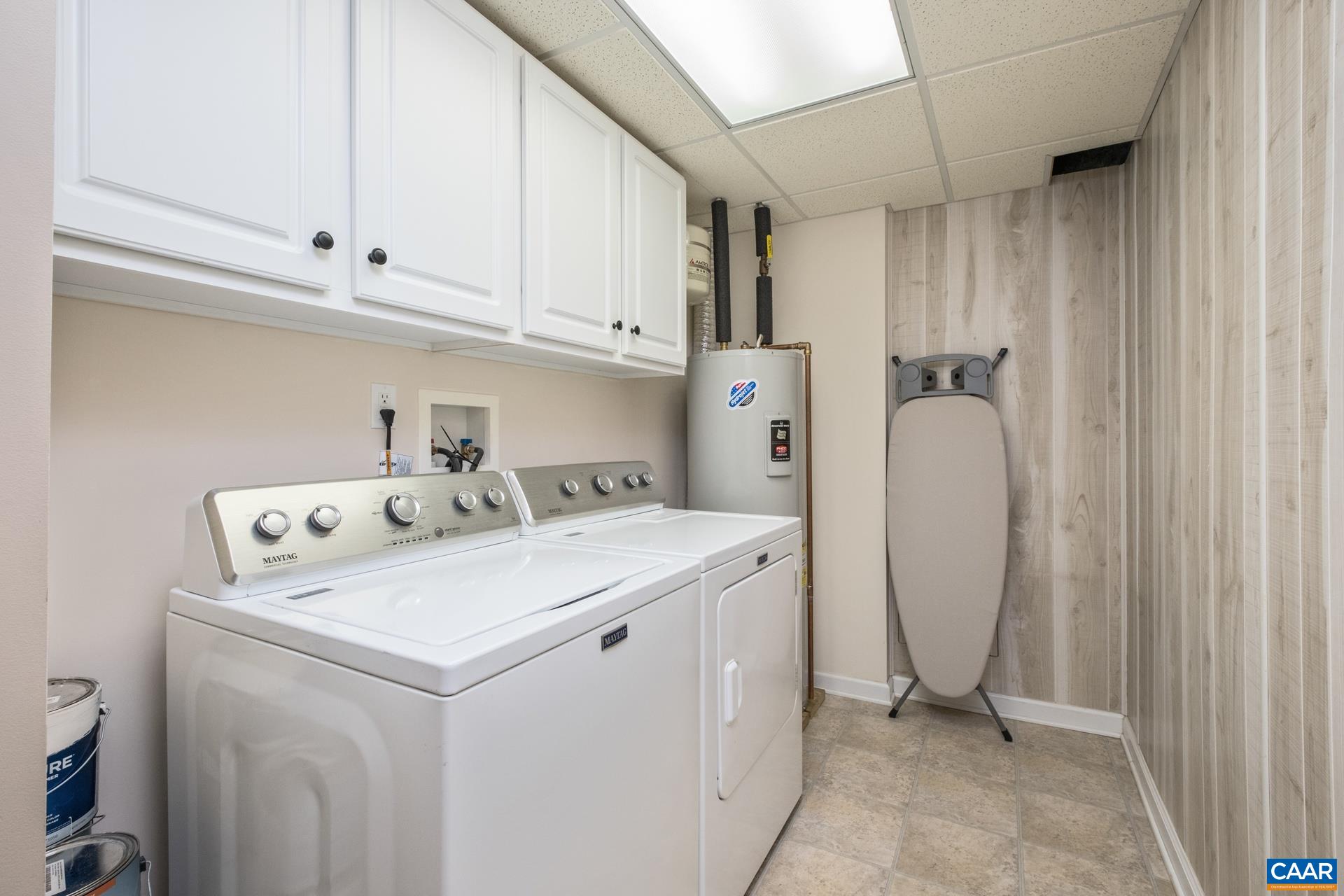 500 Northridge Road Ruckersville, VA 22968 - Photo 34 of 42 a utility room with dryer and washer