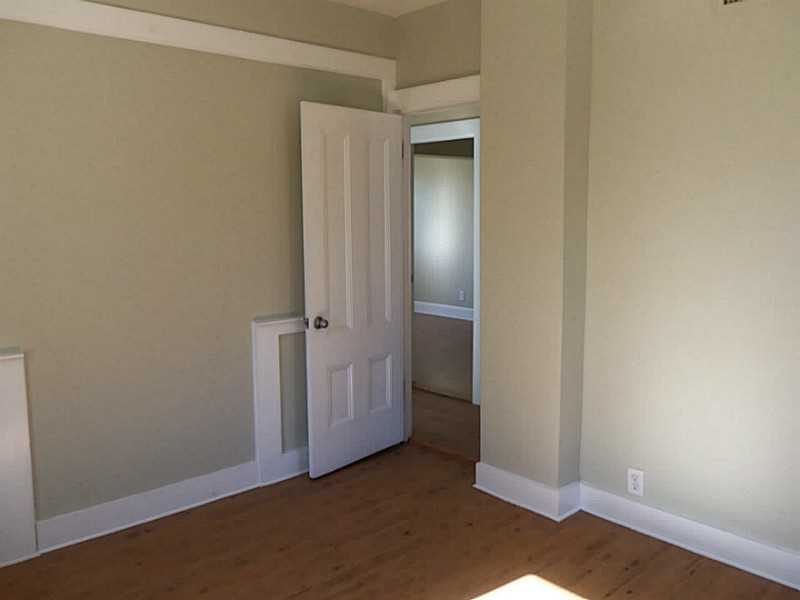 29 Anthony Street Newport, RI 02840 - Photo 12 of 17 Bedroom.