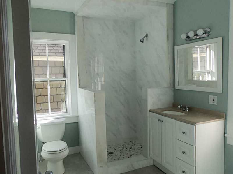29 Anthony Street Newport, RI 02840 - Photo 13 of 17 Bathroom.