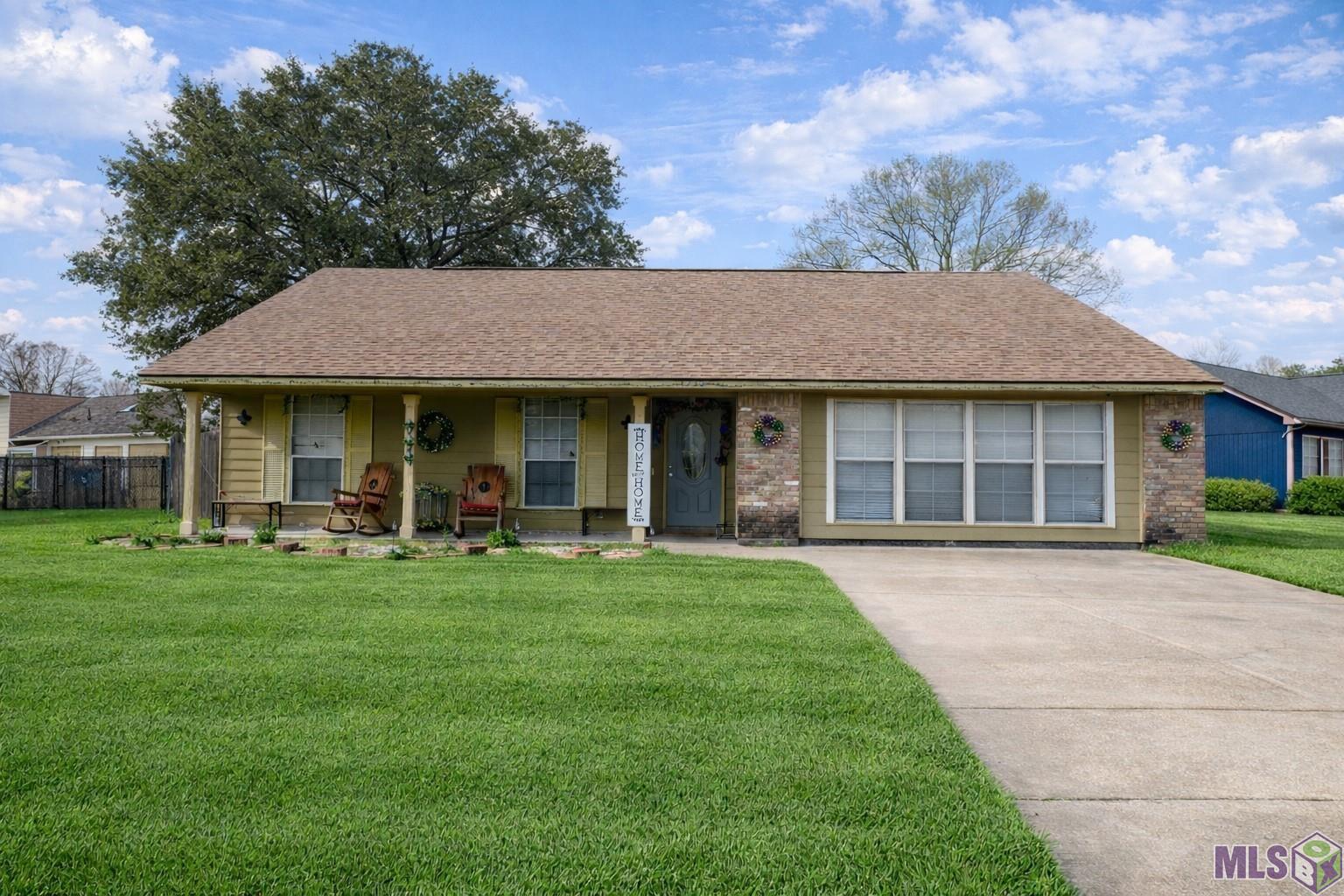 1732 General Cleburne Avenue Baton Rouge, LA 70810 - Photo 2 of 15