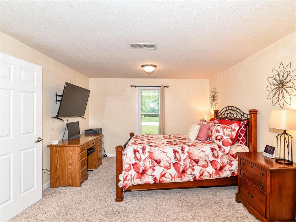 5052 Glenmore Road Anderson, IN 46012 - Photo 16 of 34 Gallery Image 16