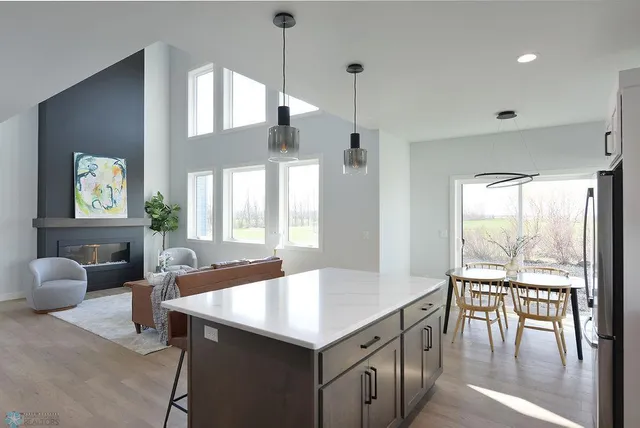 $474,900 | 7358 30th Street South, Fargo, ND 58104