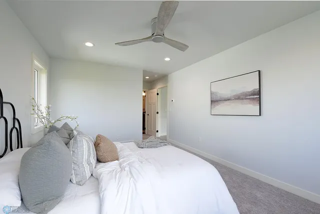 $474,900 | 7358 30th Street South, Fargo, ND 58104