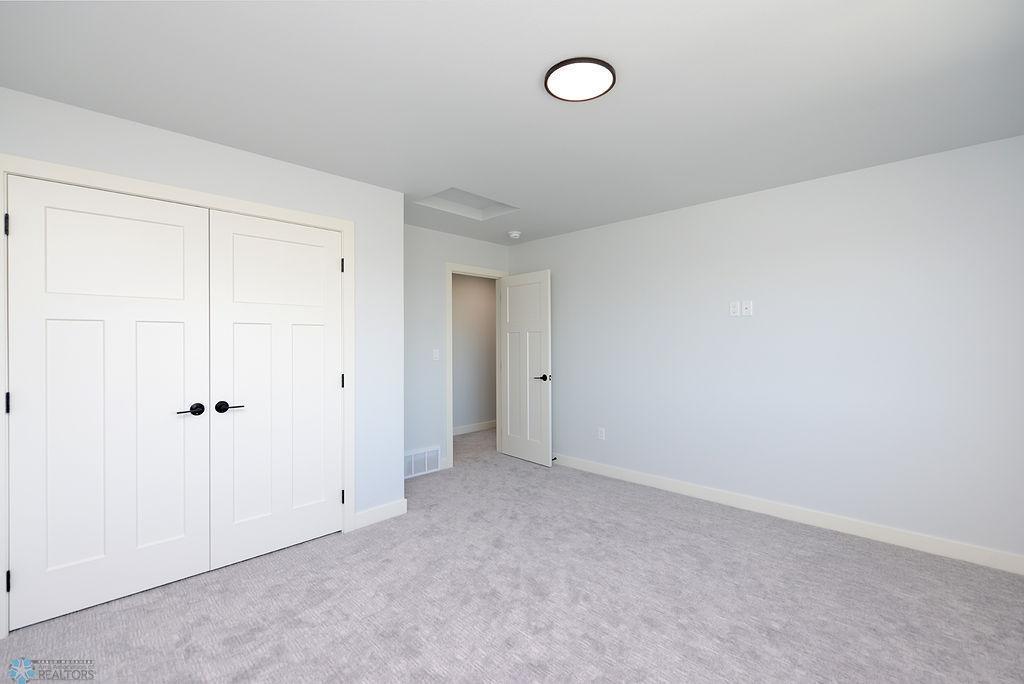 7358 30th Street South Fargo, ND 58104 - Photo 33 of 50