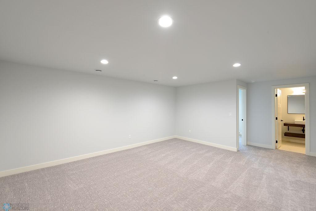 7358 30th Street South Fargo, ND 58104 - Photo 42 of 50