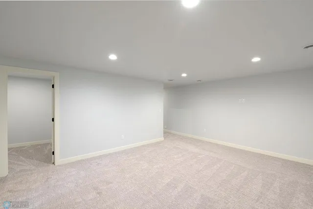 $474,900 | 7358 30th Street South, Fargo, ND 58104