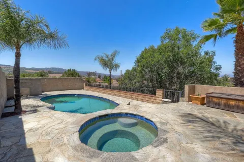 $995,000 | 9430 Palomino Ridge Drive, Lakeside, CA 92040